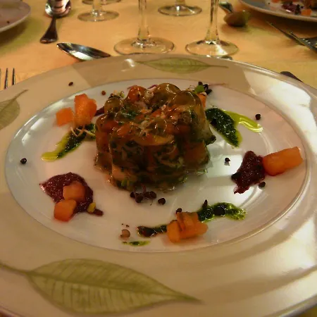 Au Pont De Raffiny 3*