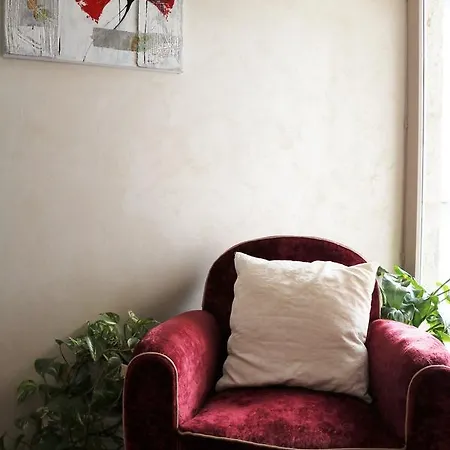 Au Pont De Raffiny Hotel 3*